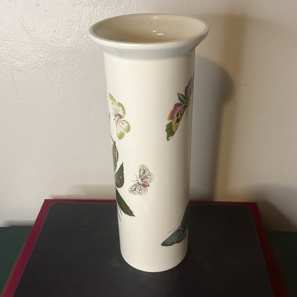 Portmeirion Botanic Garden Serif Vase Helleborus Niger Christmas Rose 9''H - Picture 6 of 12